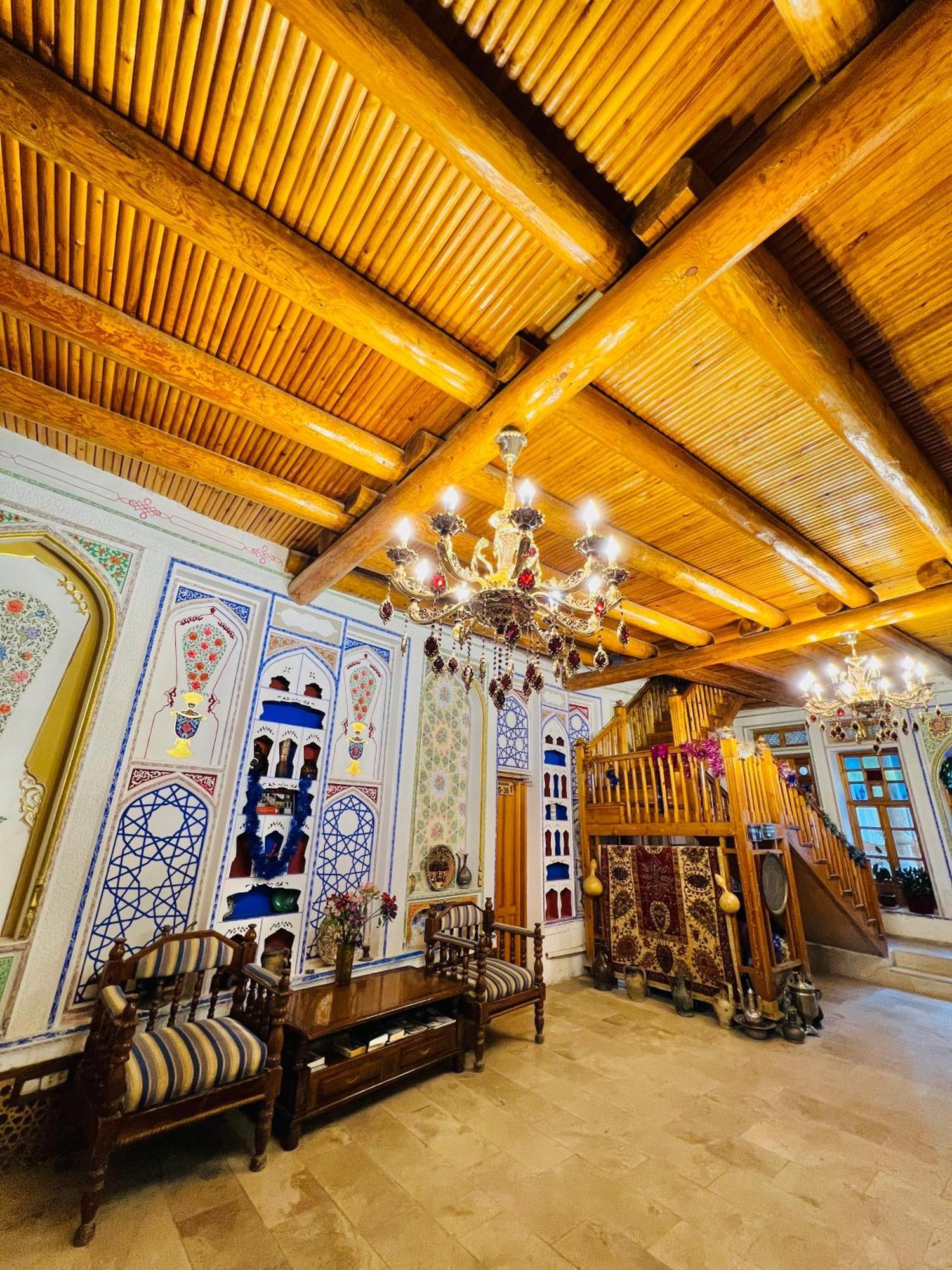 Komil Bukhara Boutique Hotel ภายนอก รูปภาพ