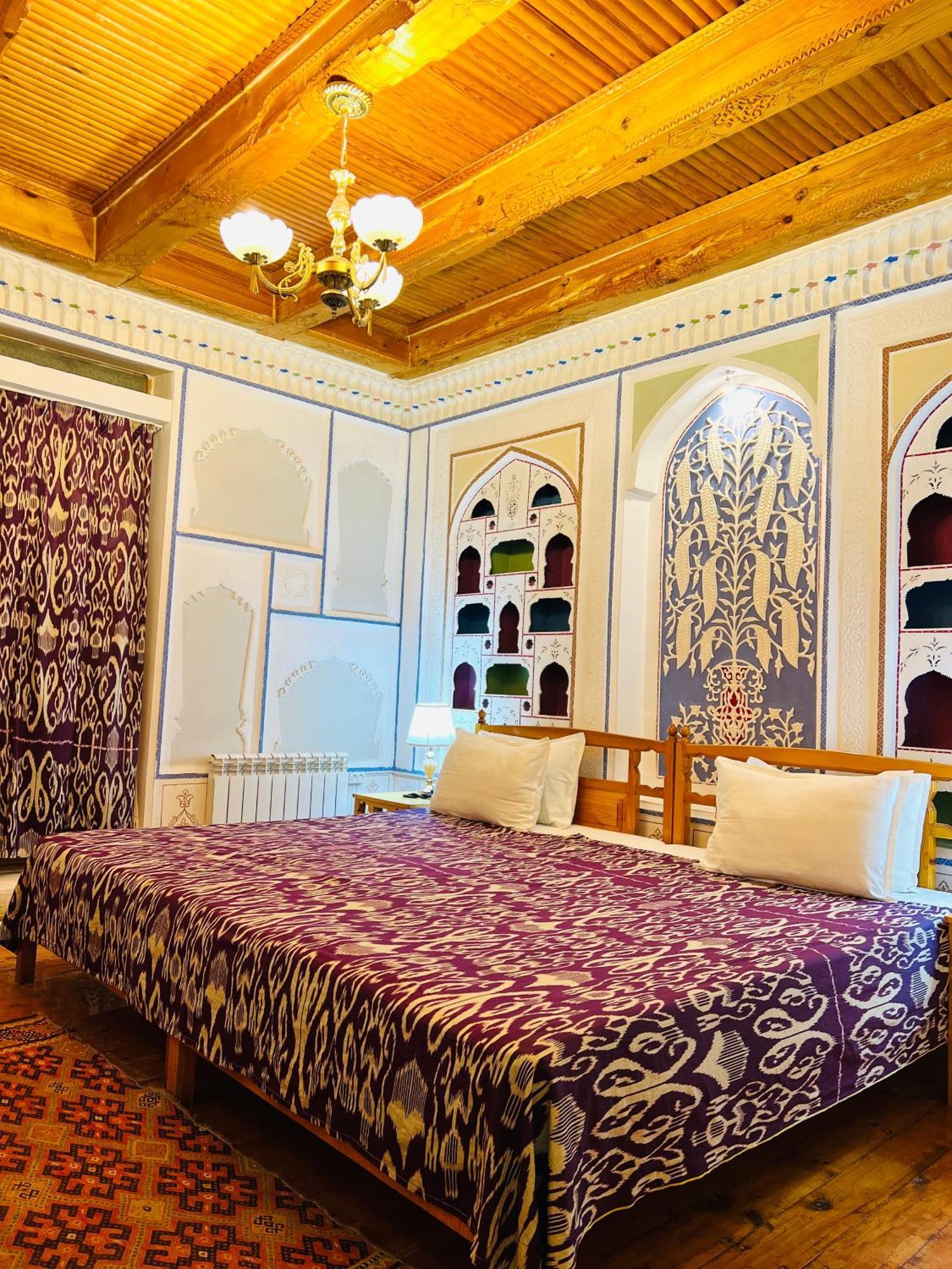 Komil Bukhara Boutique Hotel ภายนอก รูปภาพ