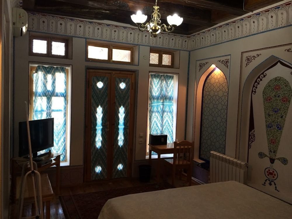 Komil Bukhara Boutique Hotel ภายนอก รูปภาพ